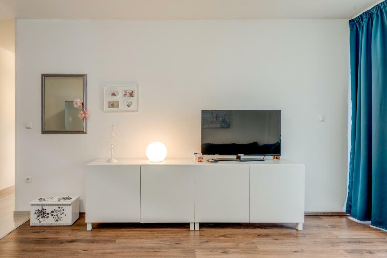 Apartment Zara สปลิท ภายนอก รูปภาพ